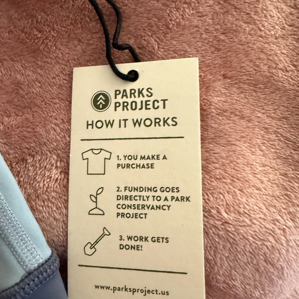 ⚪️⚪️Parks Project Workout Set - Picture 2 of 5